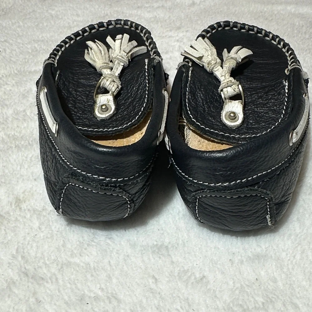 Boys navy Leather Loafers with Tassels size 6